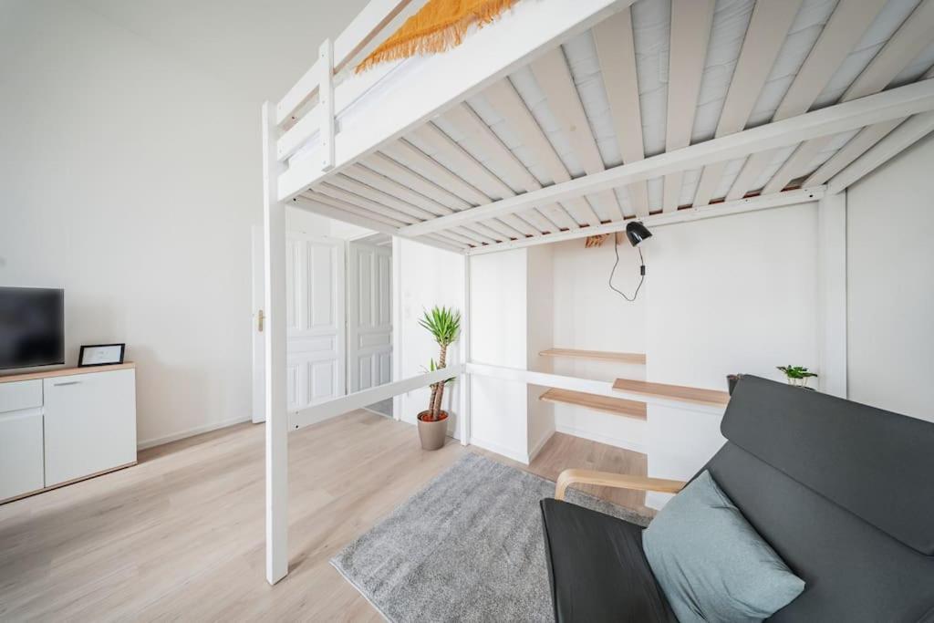 75 M² Near Nussdorferstrasse U6 Wien